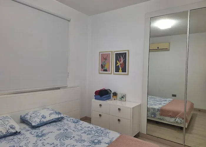 Oceanside Living - Modern 1 Bedroom * リマソール