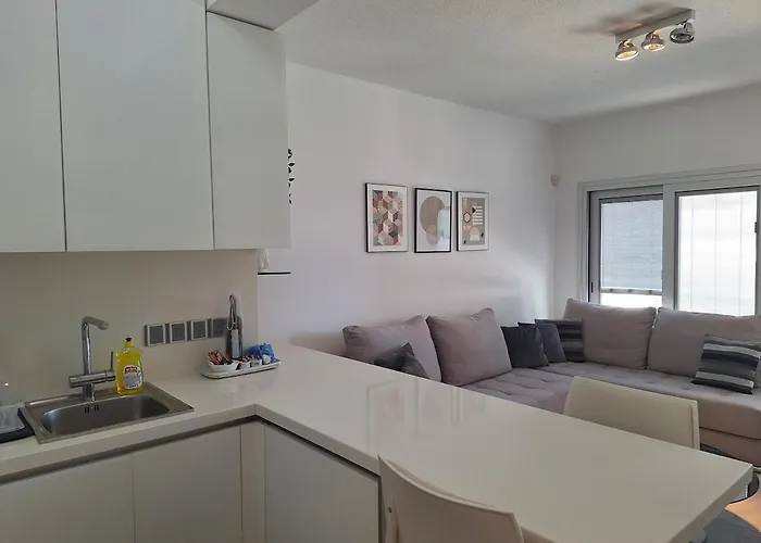 Oceanside Living - Modern 1 Bedroom アパート *